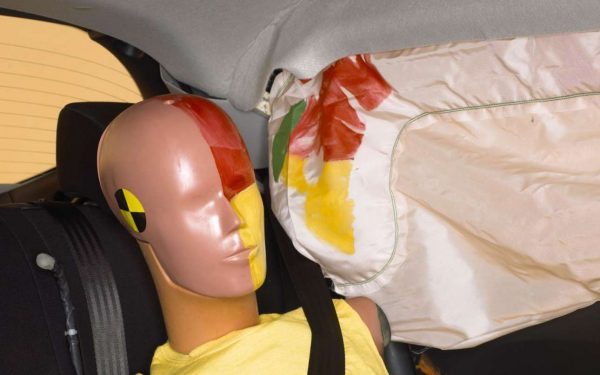 2011-nissan-juke-crash-test-back-seat-dummy