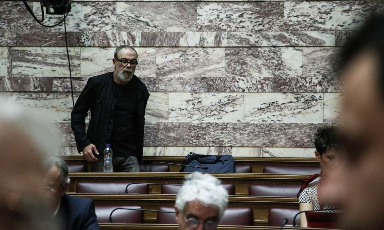 Η διχαστική μπαρούφα του Κυρίτση