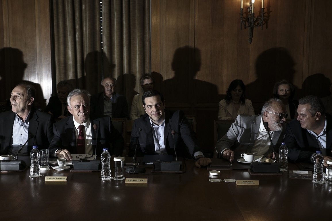 Τσίπρας στο υπουργικό/ Εχουμε έναν οδικό χάρτη για την απομείωση του χρέους