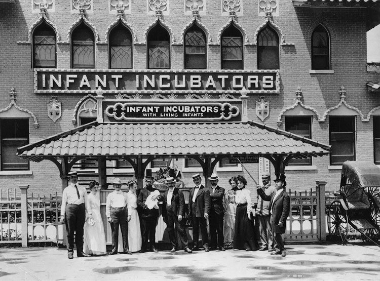 Infant-Incubators-building-at-1901-Pan-American-Exposition