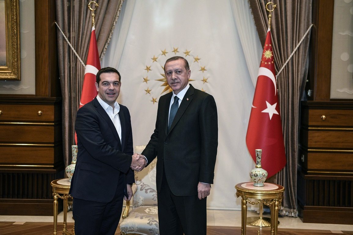 Ο «σουλτάνος» Ερντογάν κι εμείς