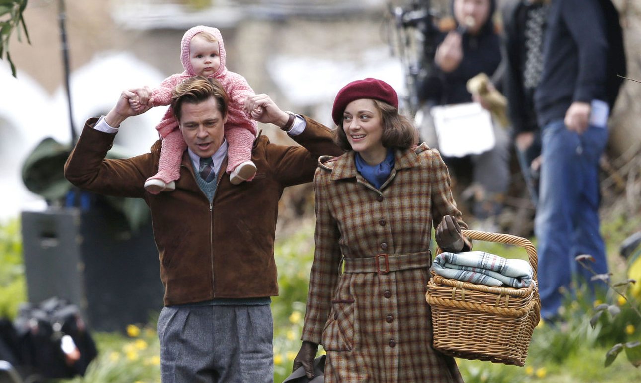 Απατάει ο Μπραντ Πιτ την Αντζελίνα με τη Μαριόν Κοτιγιάρ;