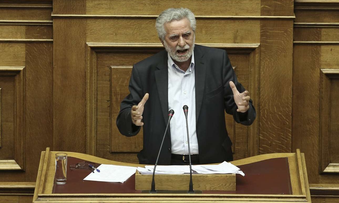 Το Μαξίμου πνίγηκε σε «φουρτούνα» με την Cosco