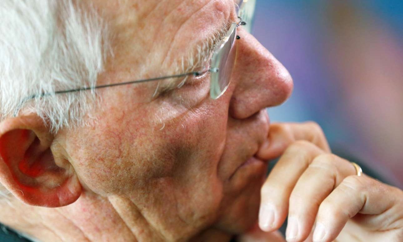 Ο Σόιμπλε τραβάει το αυτί του Γκάμπριελ για τα όσα είπε στην Αθήνα