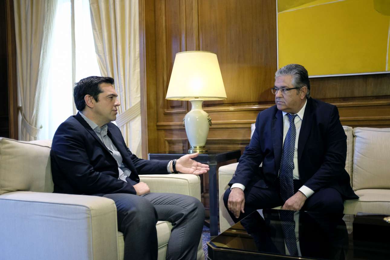Ο Δημήτρης Κουτσούμπας και ο Αλέξης Τσίπρας κατά την πρόσφατη συνάντησή τους για τον εκλογικό νόμο