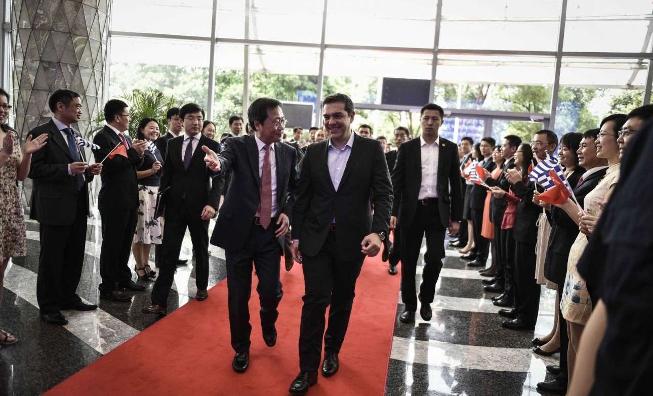 Οι Κινέζοι ζήτησαν από τον «νέο» Τσίπρα έναν Πειραιά χωρίς απεργίες