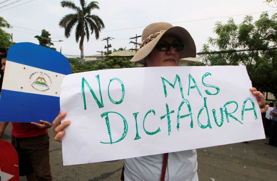 E, όχι και δικτατορία στη Νικαράγουα!