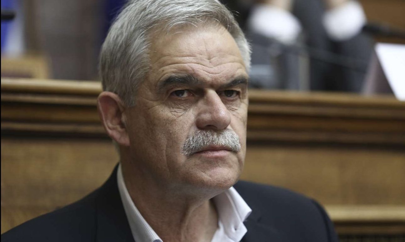 «Παράθυρο» διαλόγου του Τόσκα με τους καταληψίες