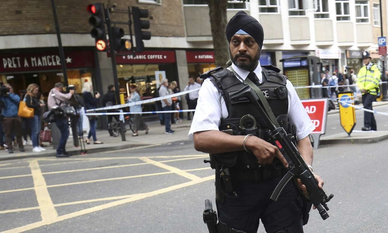 Τρόμος στην καρδιά του Λονδίνου με μία νεκρή και πέντε τραυματίες