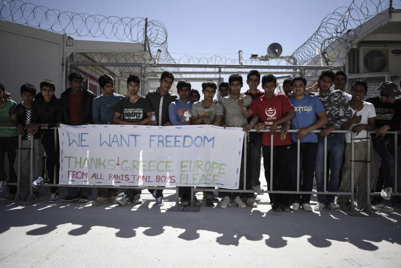 Εθελοντές προσπάθησαν να προσηλυτίσουν πρόσφυγες στη Λέσβο