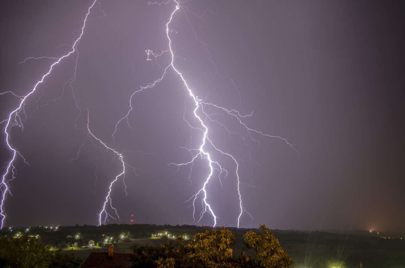Σοκ ή μεταρρυθμίσεις;