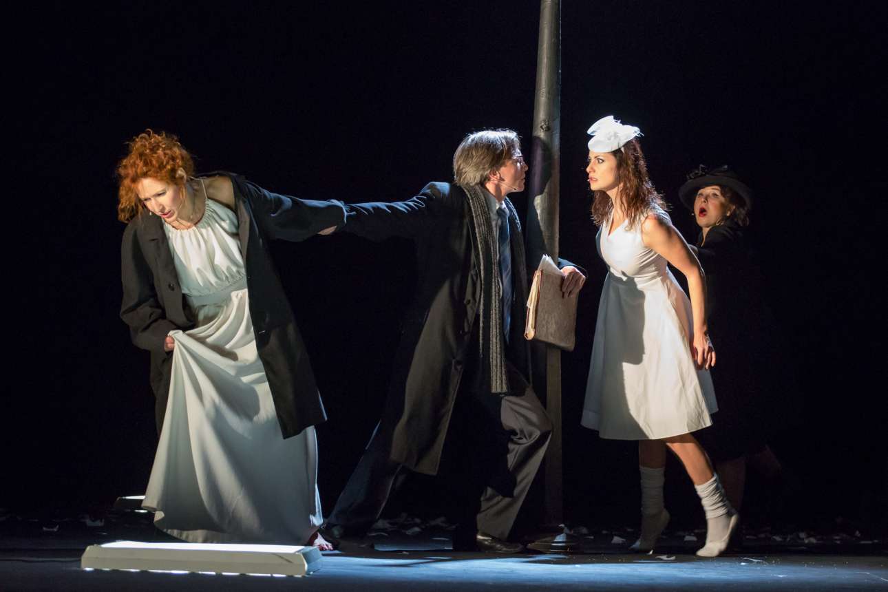 Οι πιο δημοφιλείς παραστάσεις της Αγίας Πετρούπολης στην Αθήνα