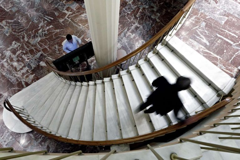 Ο υπεύθυνος ταμείων της Λυρικής υπεξαίρεσε 111.000 ευρώ