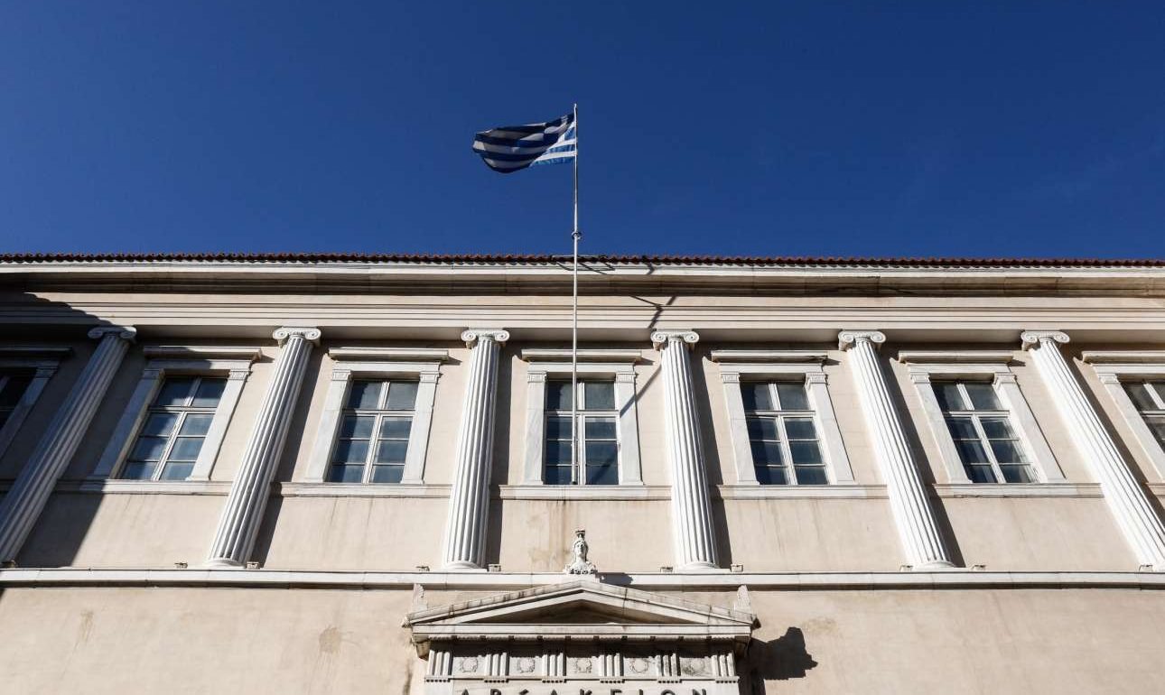 Χωρίς απόφαση ολοκληρώθηκε η διάσκεψη του ΣτΕ για τις άδειες