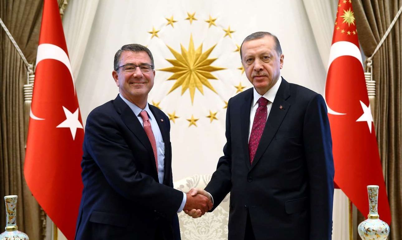 O Ερντογάν, τα σύνορα της «καρδιάς» του, οι Αμερικανοί και η Μοσούλη