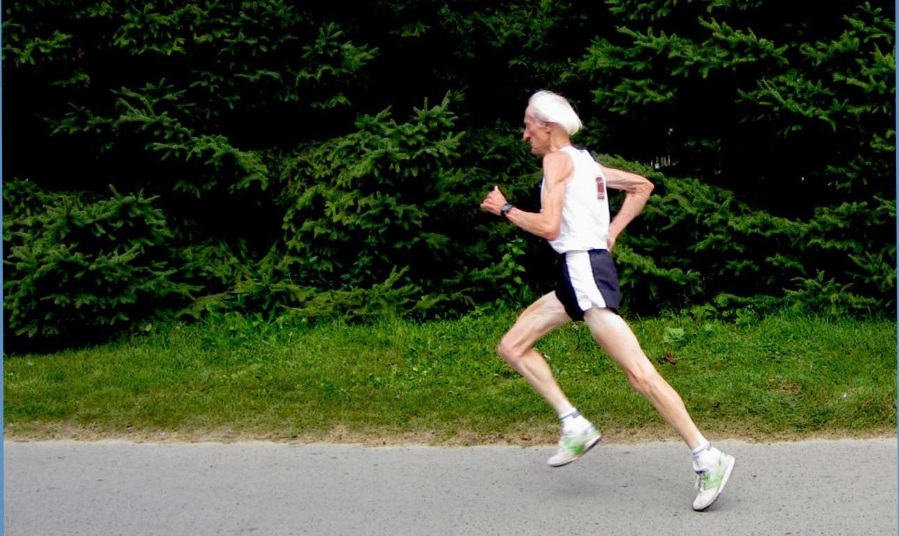 Μαραθωνοδρόμος ετών 85 και με παγκόσμιο ρεκόρ!