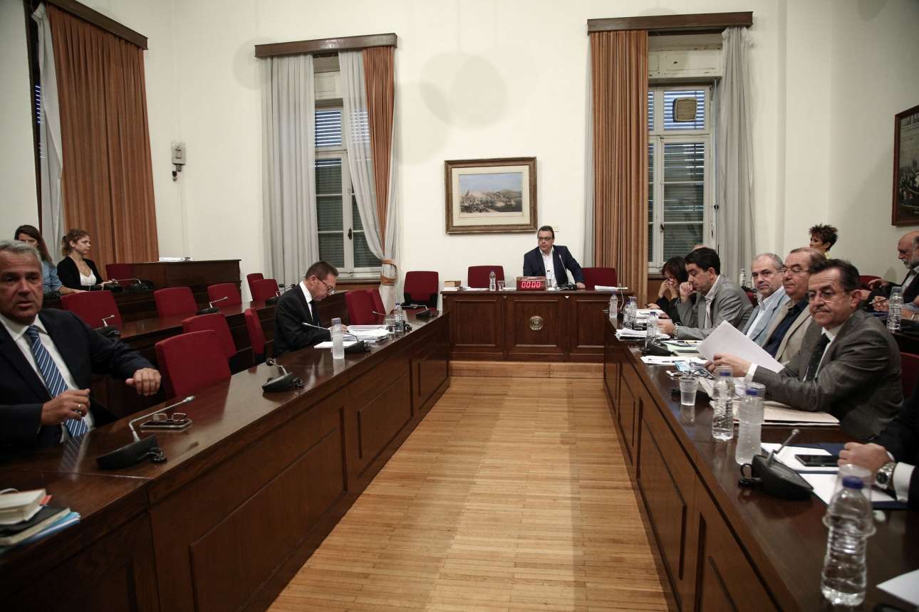 Είναι αυτοί οι βουλευτές που μας αξίζουν;