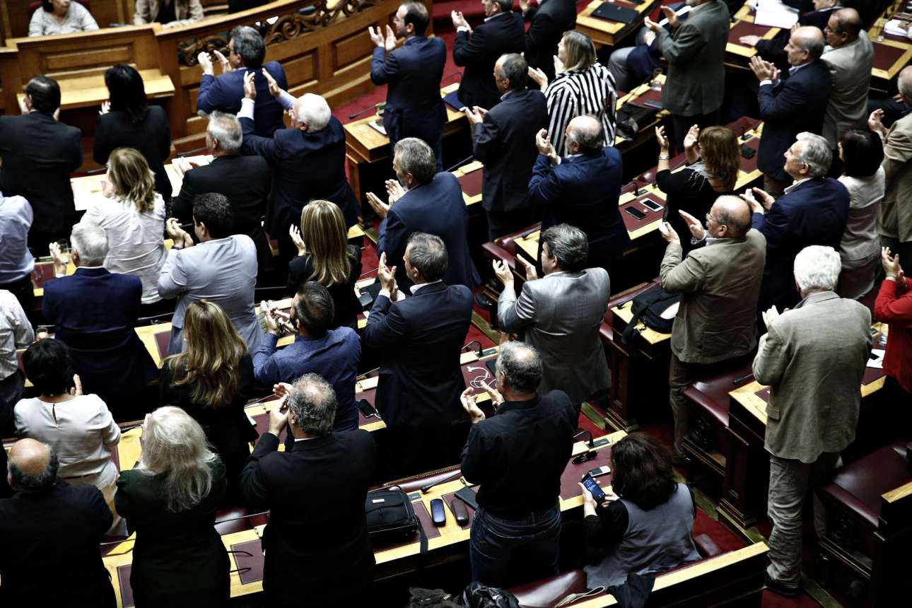 Τι δεν μάθαμε από τη συζήτηση στη Βουλή