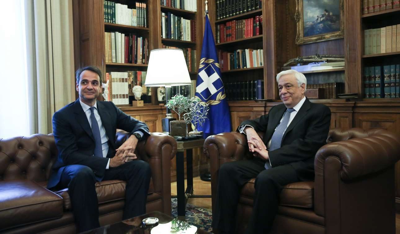 Πώς τα βρήκαν(;) Μητσοτάκης και Παυλόπουλος