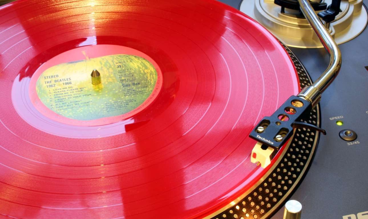 Τα 10 ωραιότερα δώρα για τον μουσικόφιλο Μιχάλη