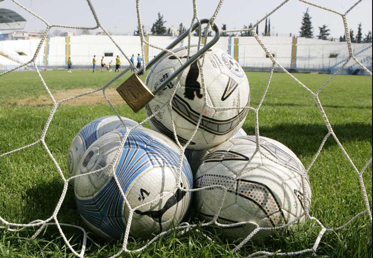 Διακόπτεται το ελληνικό πρωτάθλημα έπειτα από επίθεση σε αρχιδιαιτητή