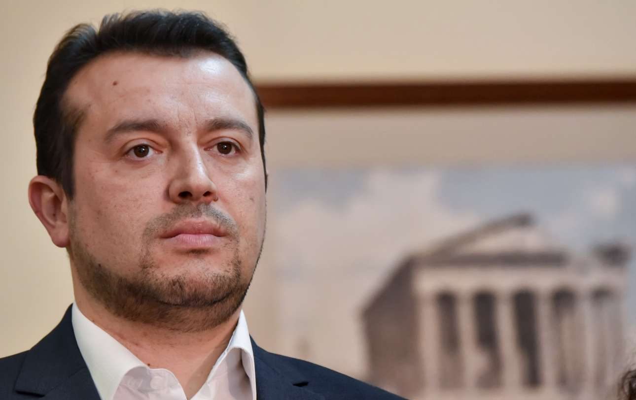 «Δώστε τα λεφτά πίσω στους υπερθεματιστές» ζητούν οι καναλάρχες