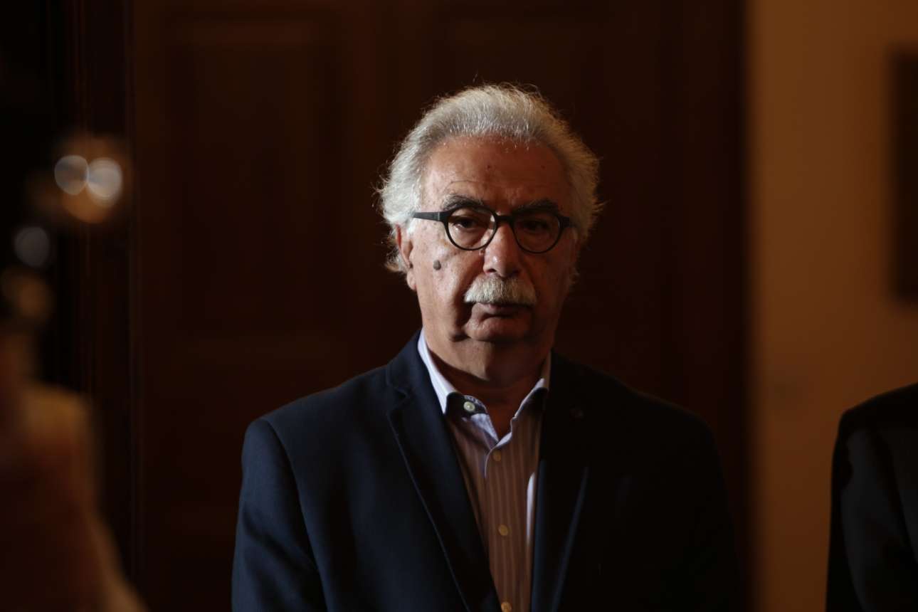 Σχέδιο Γαβρόγλου για κοινά μαθήματα και κατευθύνσεις στα ΑΕΙ