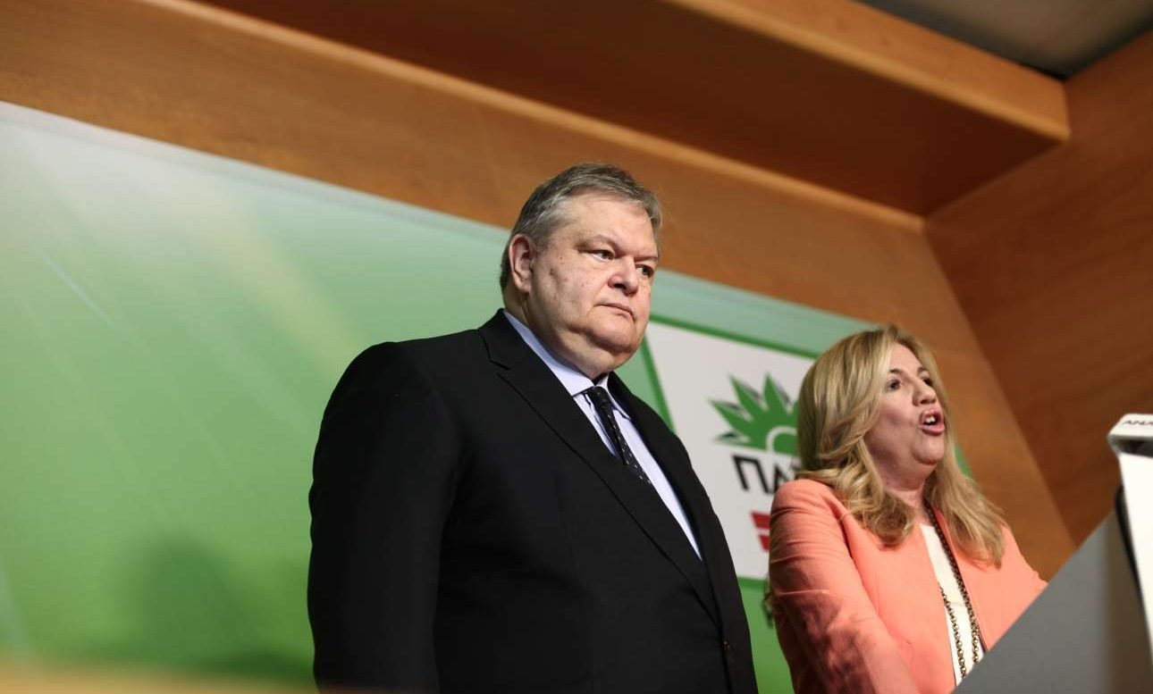 Πόσο θα αντέξει ακόμη ο Βενιζέλος;