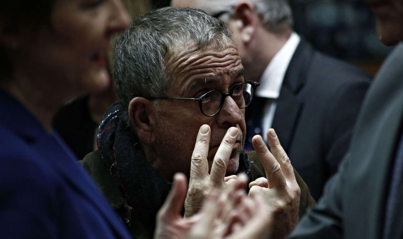 Λέει ψέματα ο κ. Μουζάλας;