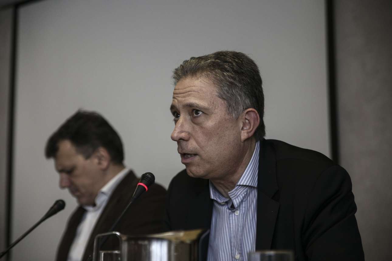 Χρυσόγονος: «Πύρρειος νίκη τα χαμηλά πλεονάσματα – χάσαμε τις τράπεζες»