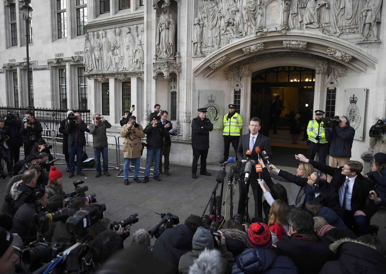 «Χαστούκι» στη Μέι από το Ανώτατο Δικαστήριο για το Brexit