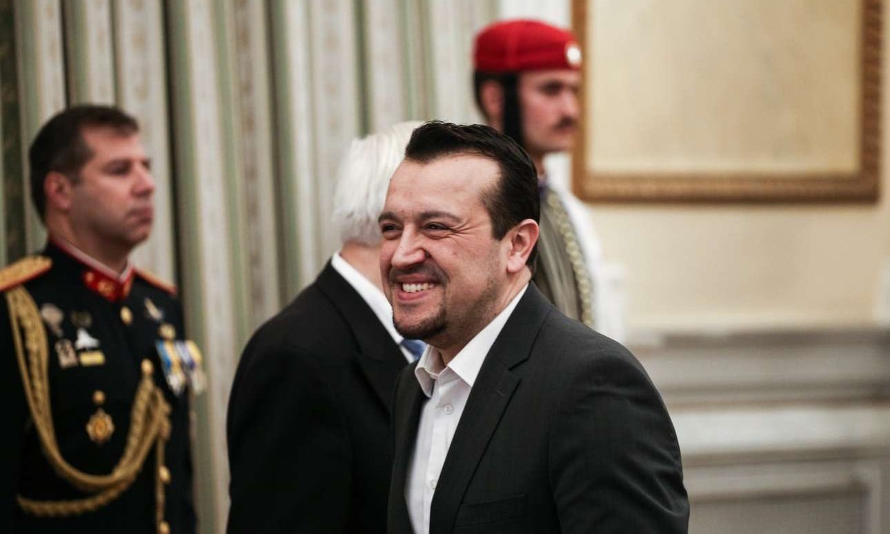 Πώς να τους πάρεις στα σοβαρά…