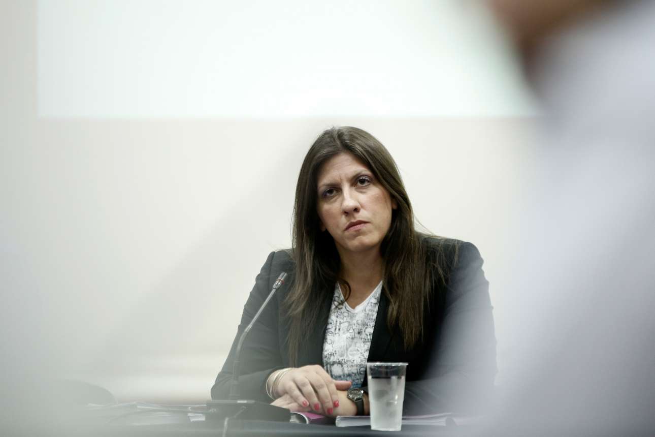 H Ζωή απαντά με σκληρή γλώσσα στις καταγγελίες πρώην συντρόφων της