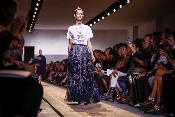 DIOR-WE-SHOULD-ALL-BE-FEMINIST-4