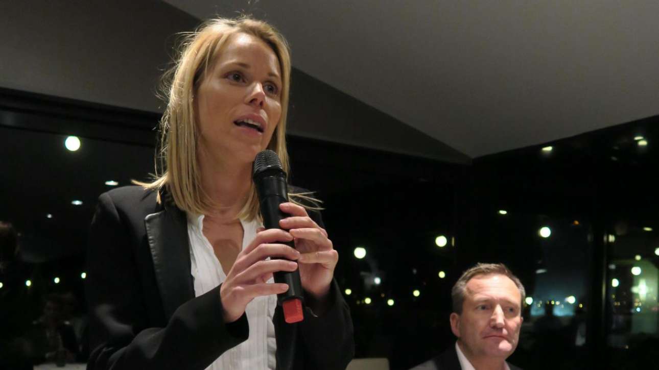 Η θετή κόρη του Μακρόν βγαίνει στο προσκήνιο