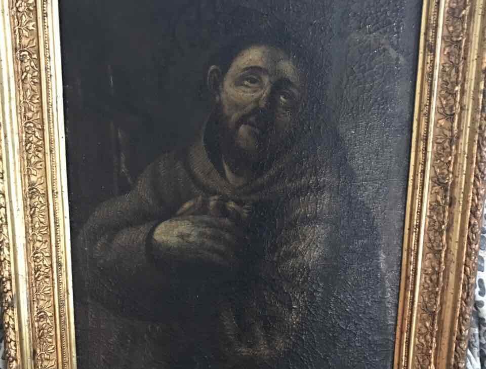 Συνελήφθη 81χρονος με οπλοστάσιο και πολύτιμα αντικείμενα στο σπίτι του