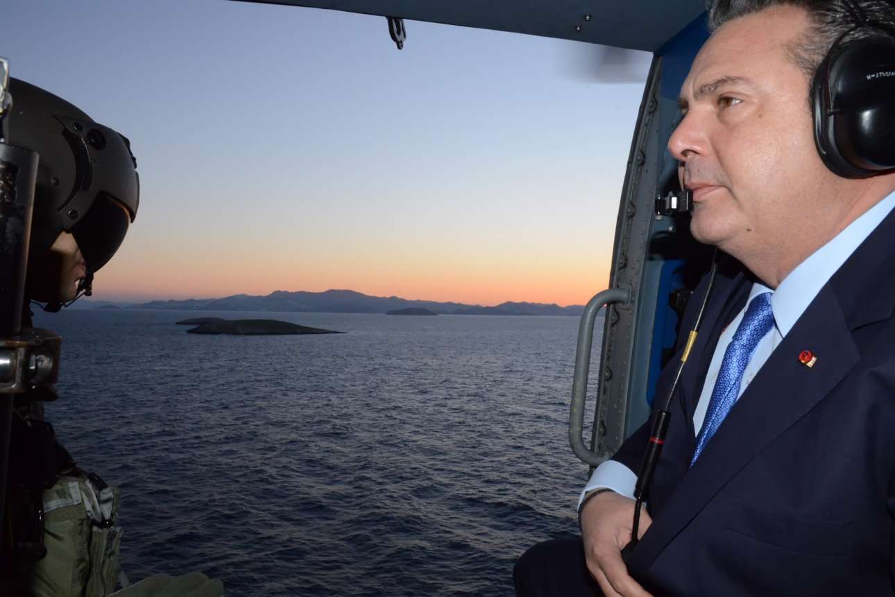 Τουρκικά μαχητικά στα Ιμια παρουσία Καμμένου