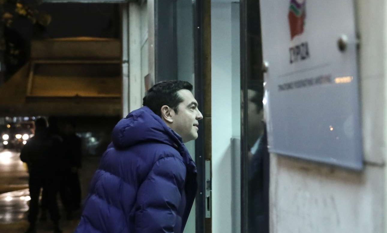 Τσίπρας στην Πολιτική Γραμματεία: «Στόχος η ένταξη στο QE»