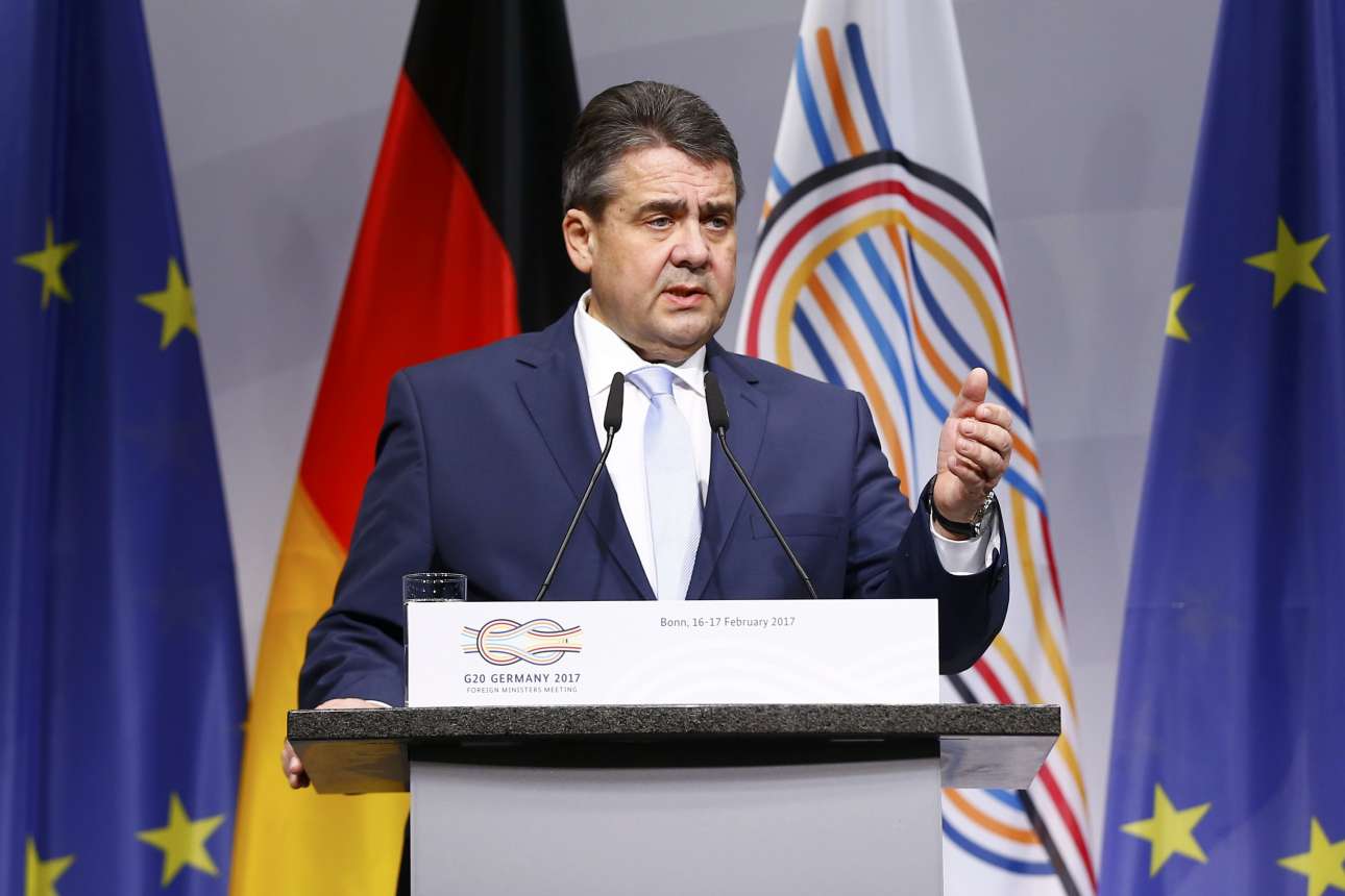 Γκάμπριελ: «Οικονομία-βουντού το να ζητάς από την Ελλάδα πλεονάσματα 3,5% για 10 χρόνια»