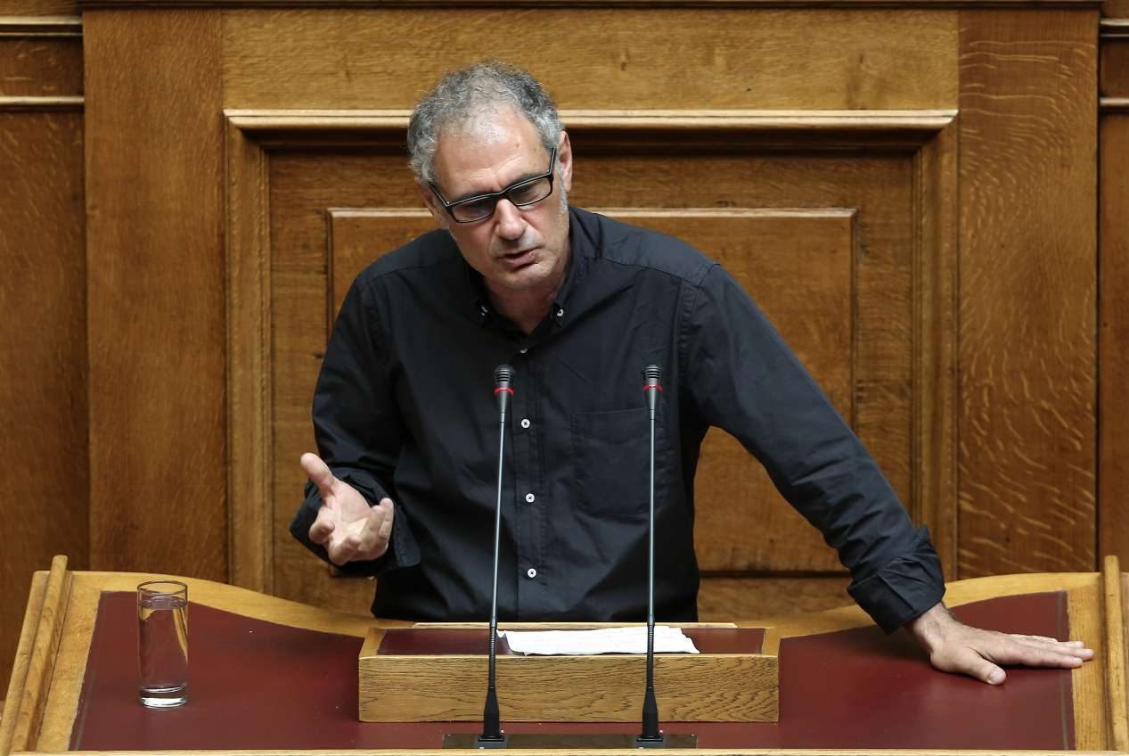 Πυρά Συριζαίων κατά Ξυδάκη για τα περί δραχμής