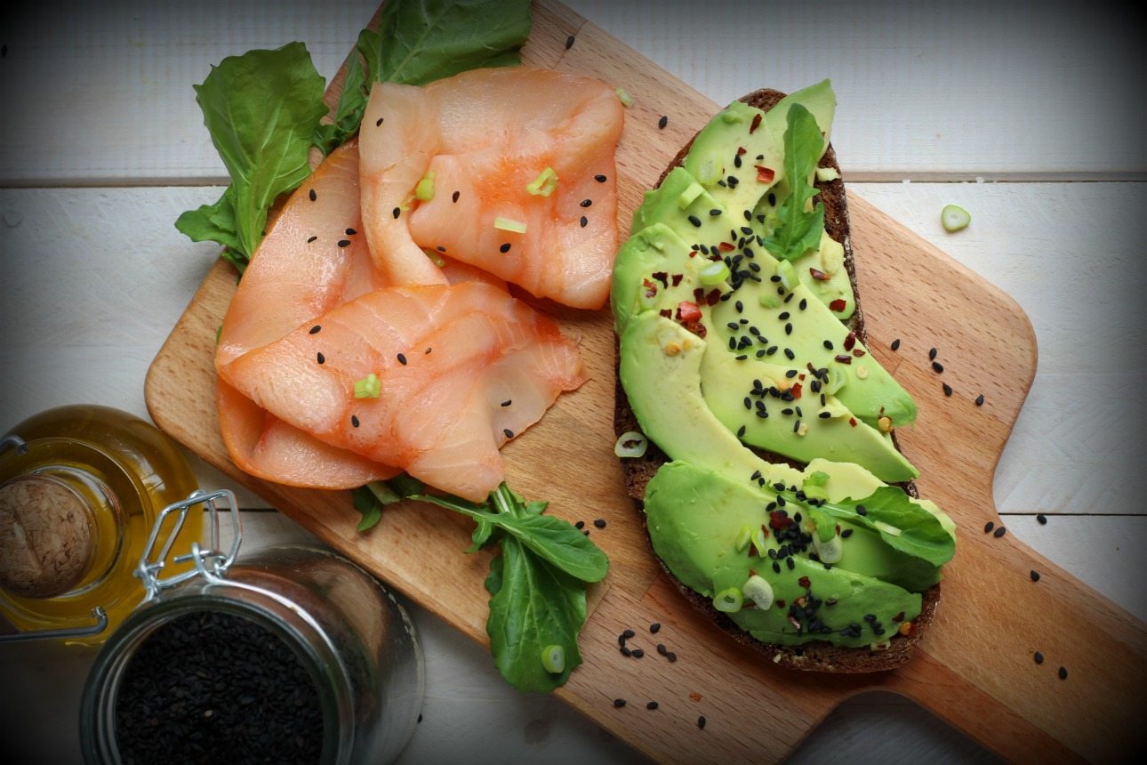 Τι έχουν πάθει όλοι με το αβοκάντο;