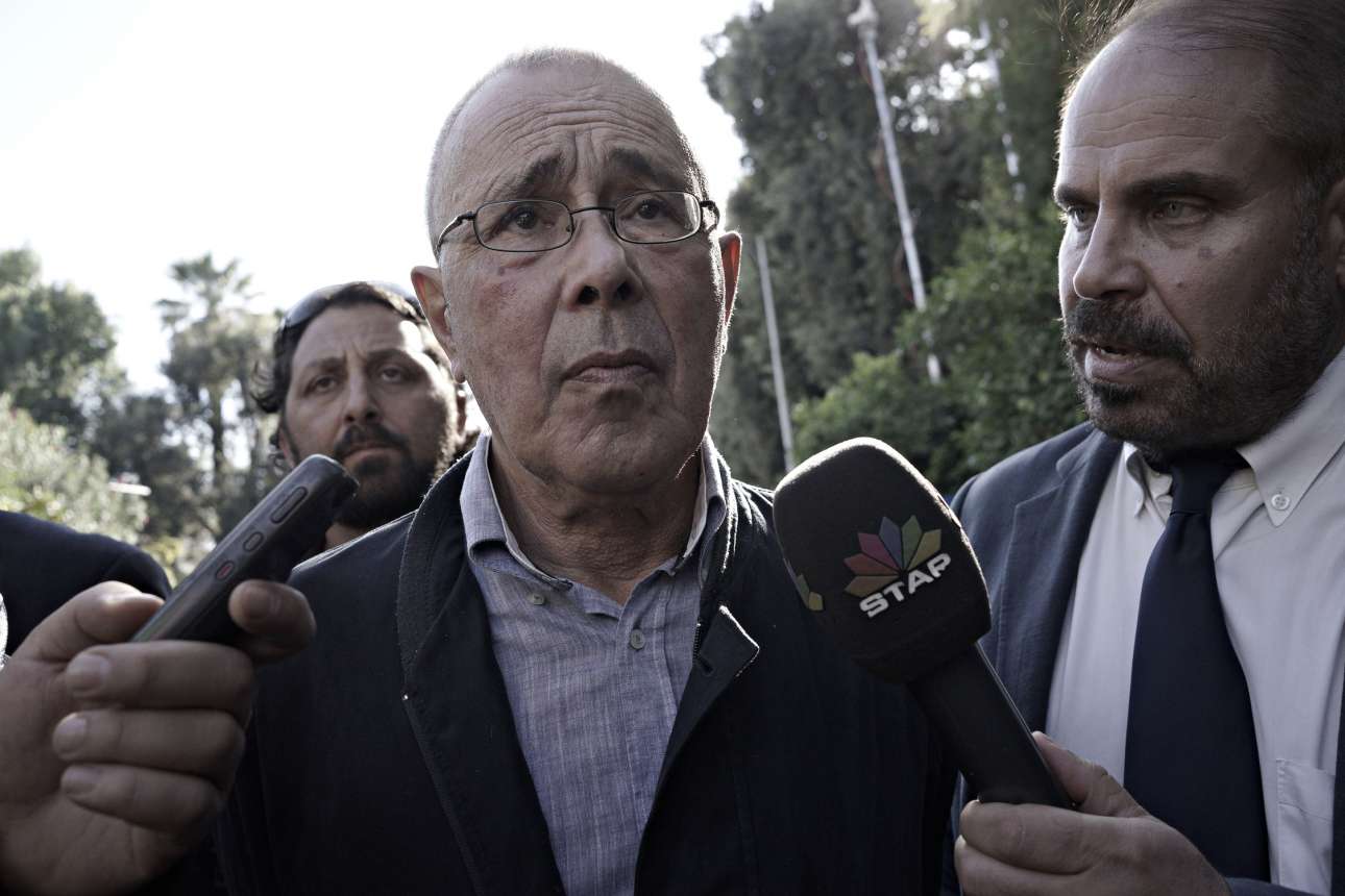 Ο Ζουράρις συμβουλεύει τους Κώες να ξεσηκωθούν κατά… της κυβέρνησης!