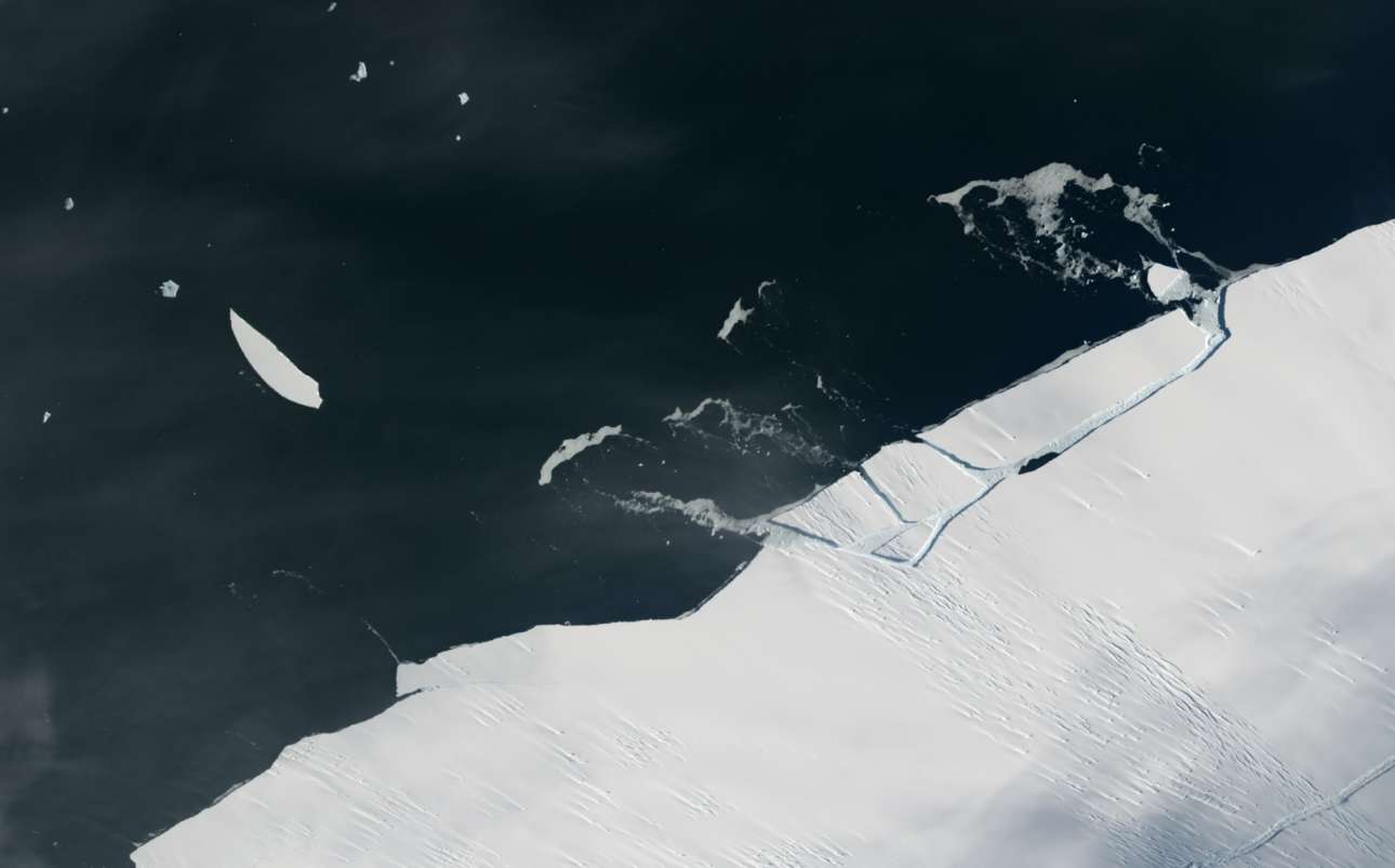 Θρυμματίζονται οι παγετώνες (και) στην Ανταρκτική