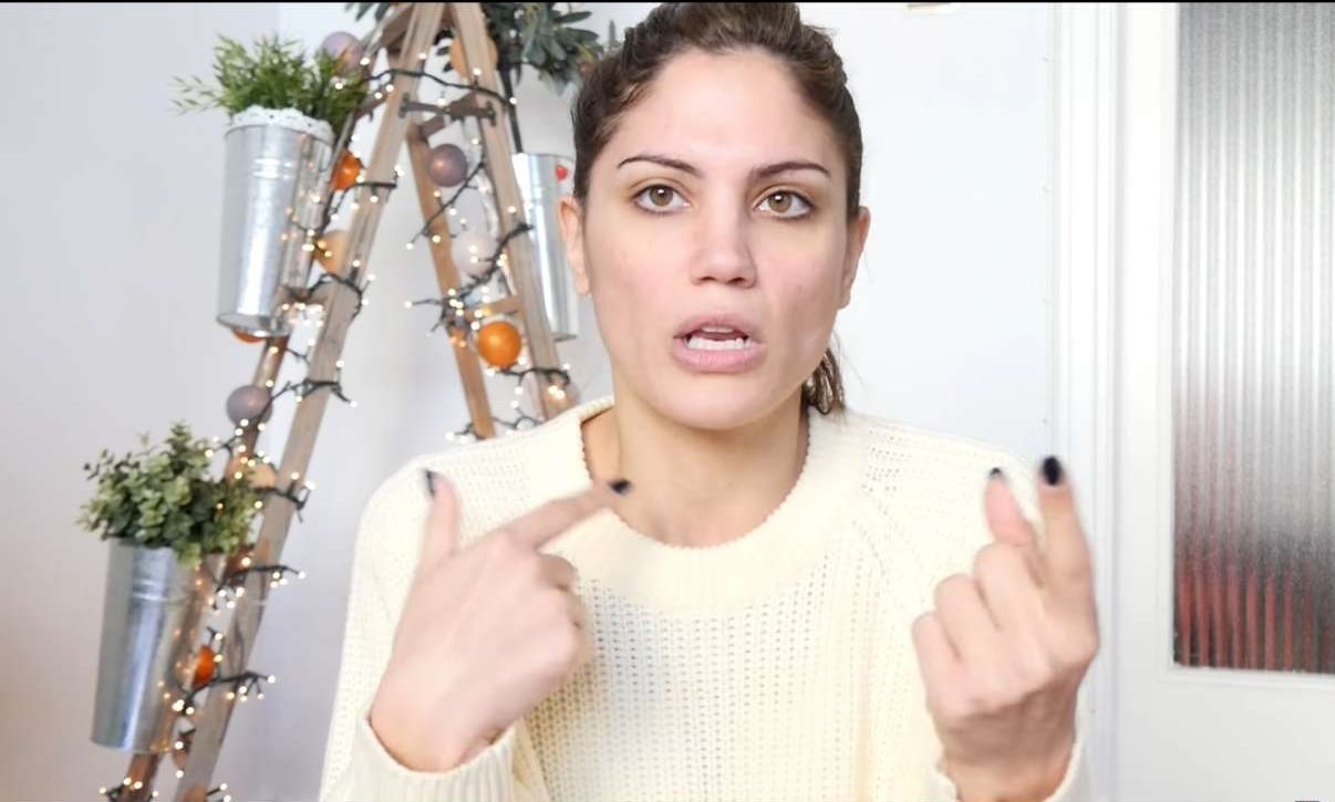 Κάν’ το όπως η Μαίρη Συνατσάκη