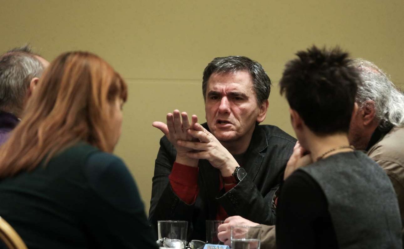 Το σοκ ήρθε από αλλού…