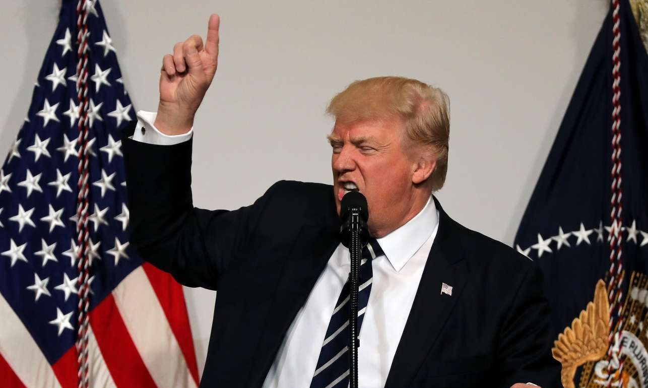 O Τραμπ πανηγυρίζει για τις πρώτες 60 ημέρες: «Εκανα όσα υποσχέθηκα»!