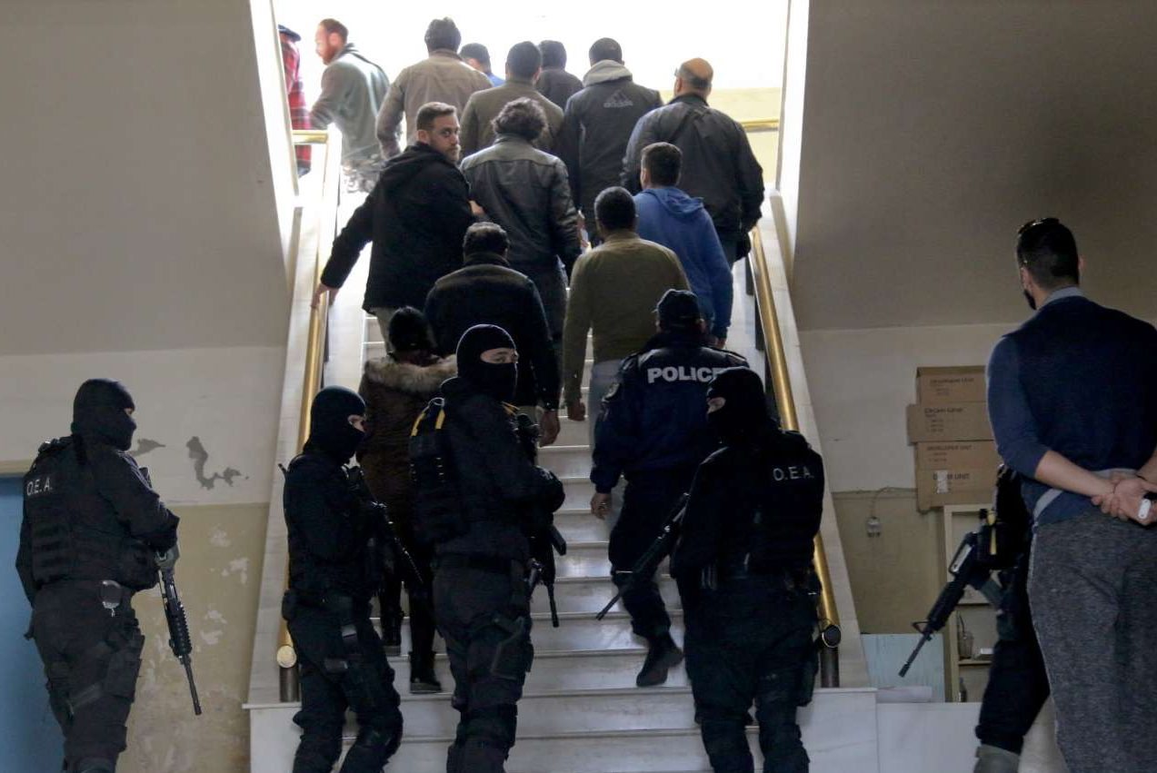 Πώς δρούσαν οι πυρήνες των διακινητών σε Κρήτη και Αθήνα