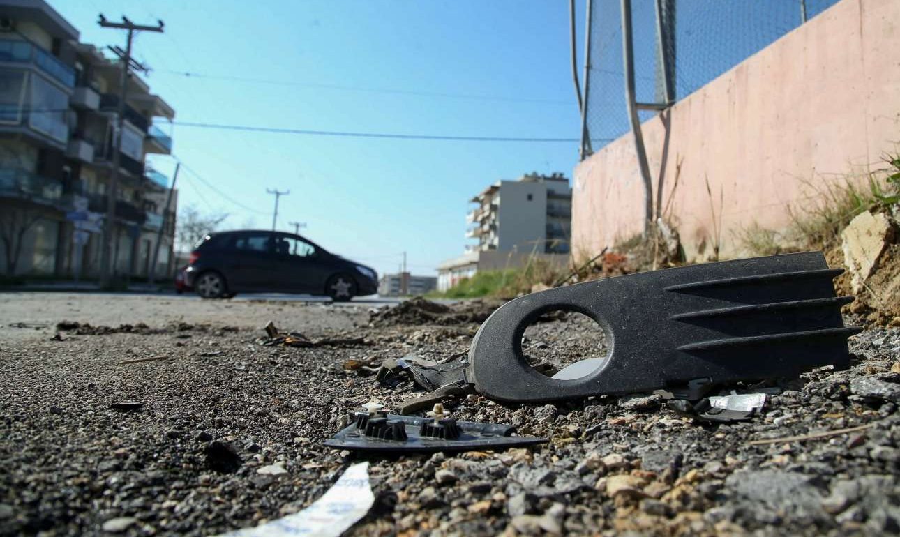 Ενός λεπτού σιγή για πολλά χρόνια φλυαρίας και απάθειας