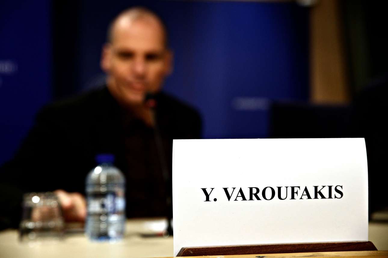 Βαρουφάκης: «Υπέγραψα το “πιστοποιητικό θανάτου” αλλά δεν έκανα τη δολοφονία»