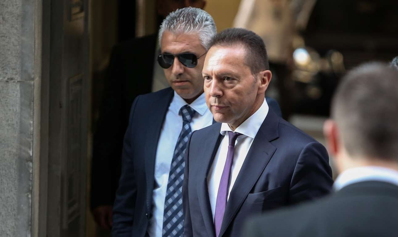 Γιατί ο Στουρνάρας έχασε το χαμόγελό του